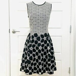 SHOSHANNA BLACK AND WHITE A-LINE DRESS SIZE 6 MEDIUM